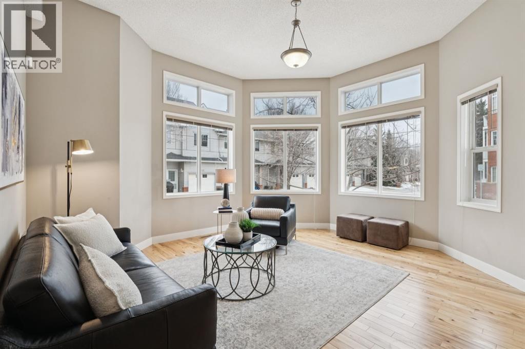 17 Prestwick Pond Terrace SE, Calgary, Alberta  T2Z 3Z7 - Photo 5 - A2303713