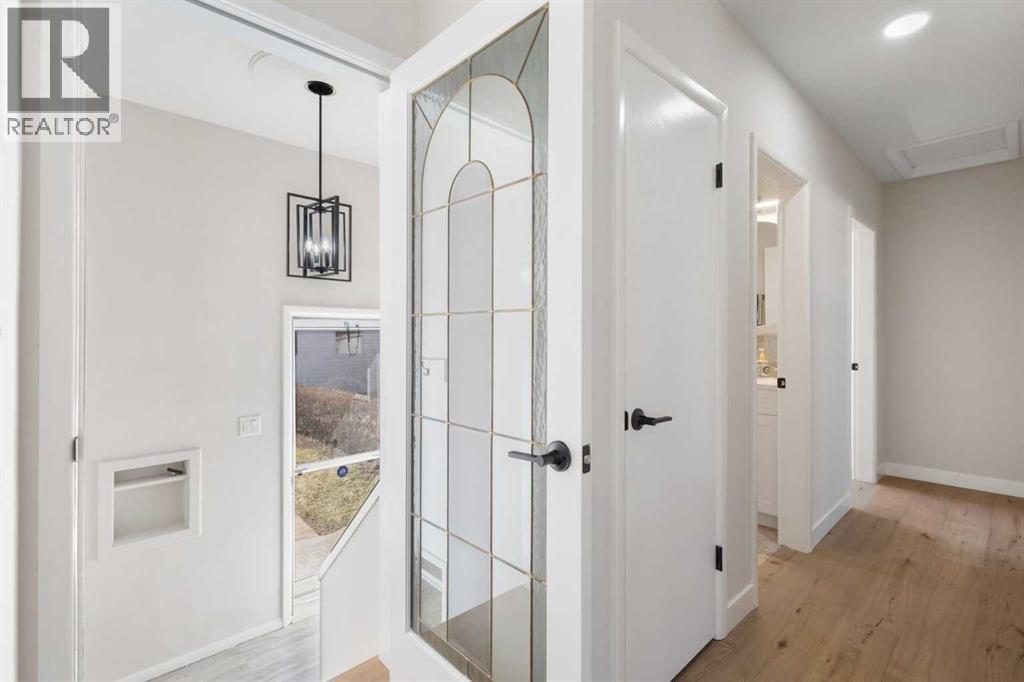 811 Seattle Drive Sw, Calgary, Alberta  T2W 0M9 - Photo 15 - A2304033