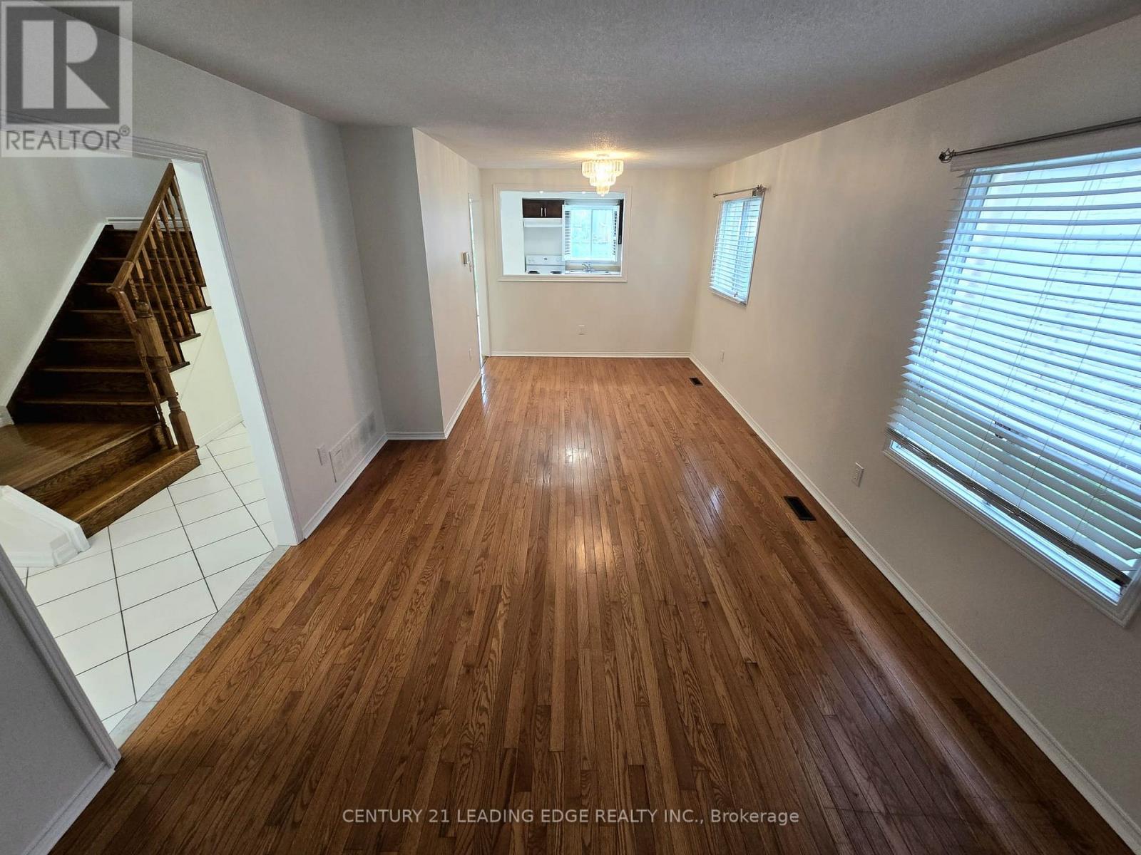 Main - 1592 Marshcourt Drive, Pickering, Ontario  L1V 6G3 - Photo 4 - E13032186