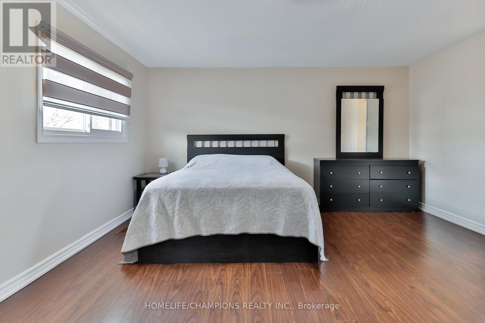 188 Large Crescent, Ajax, Ontario  L1T 2R2 - Photo 17 - E13032204