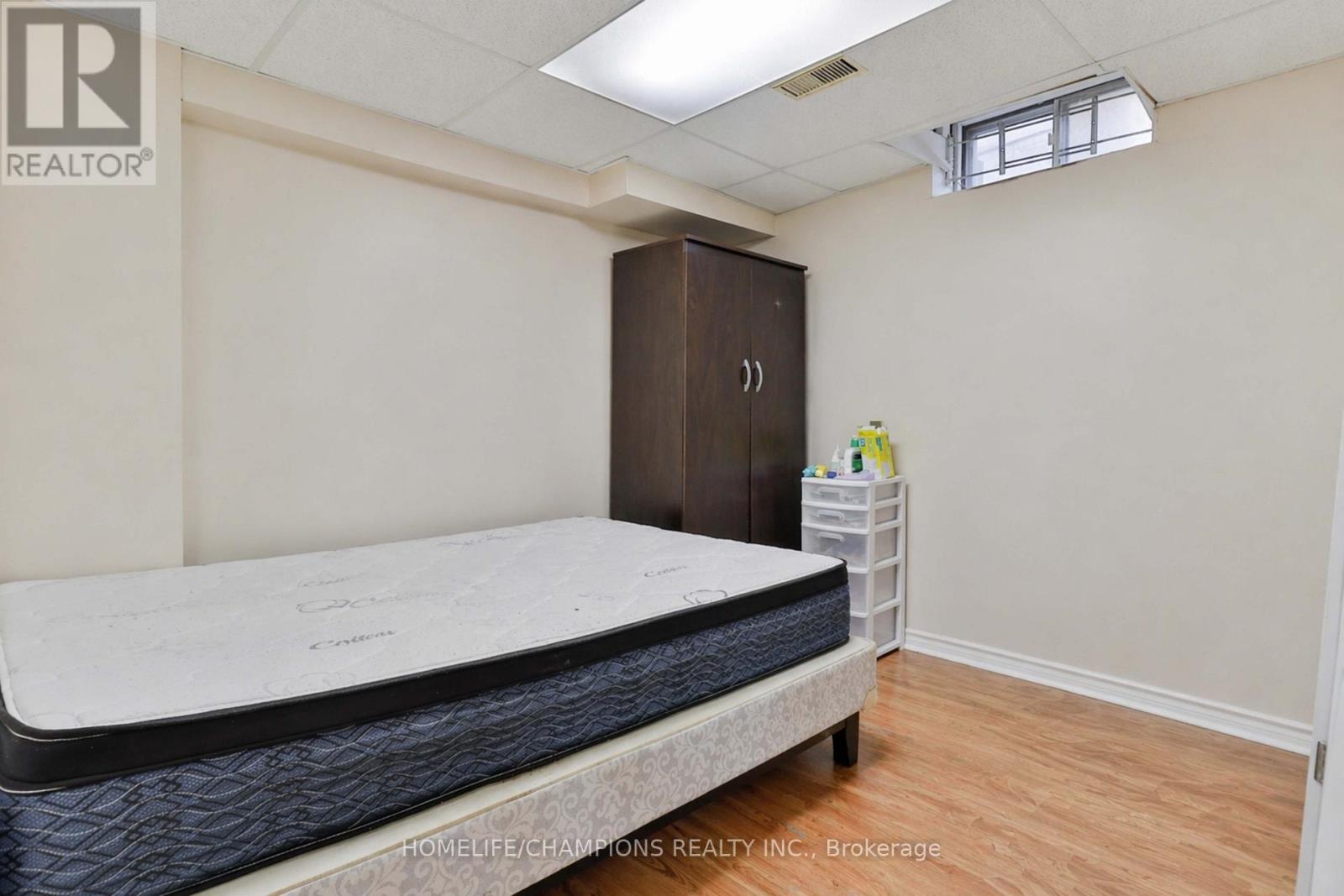 188 Large Crescent, Ajax, Ontario  L1T 2R2 - Photo 29 - E13032204