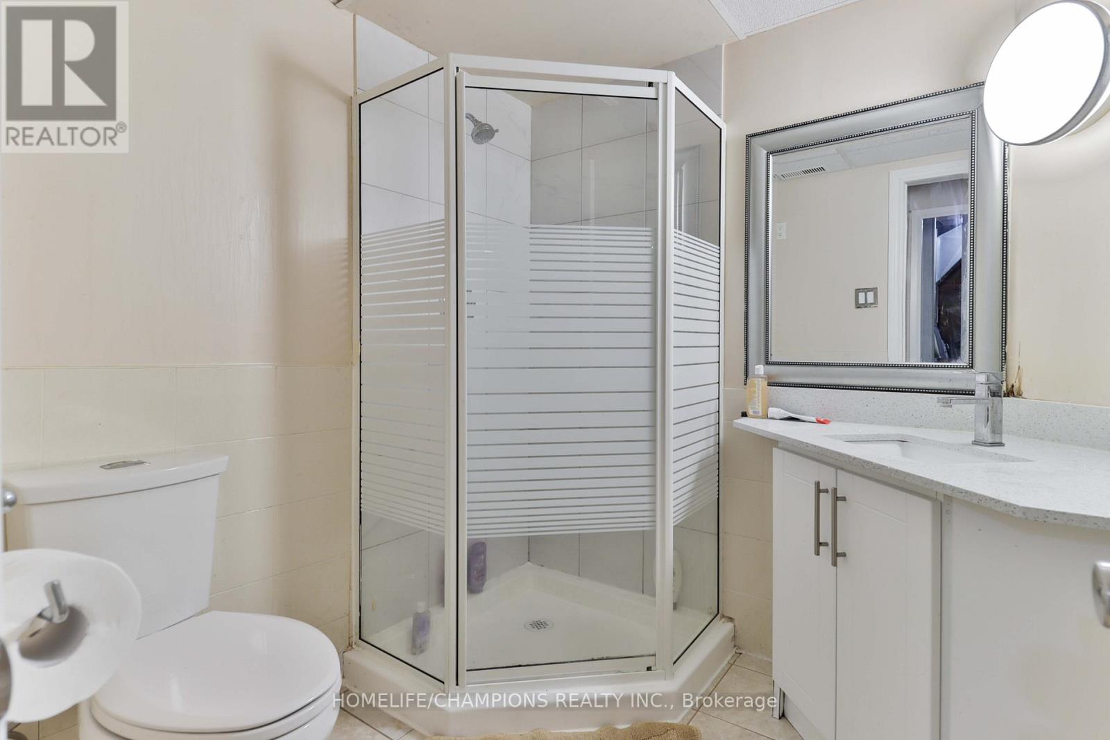 188 Large Crescent, Ajax, Ontario  L1T 2R2 - Photo 30 - E13032204