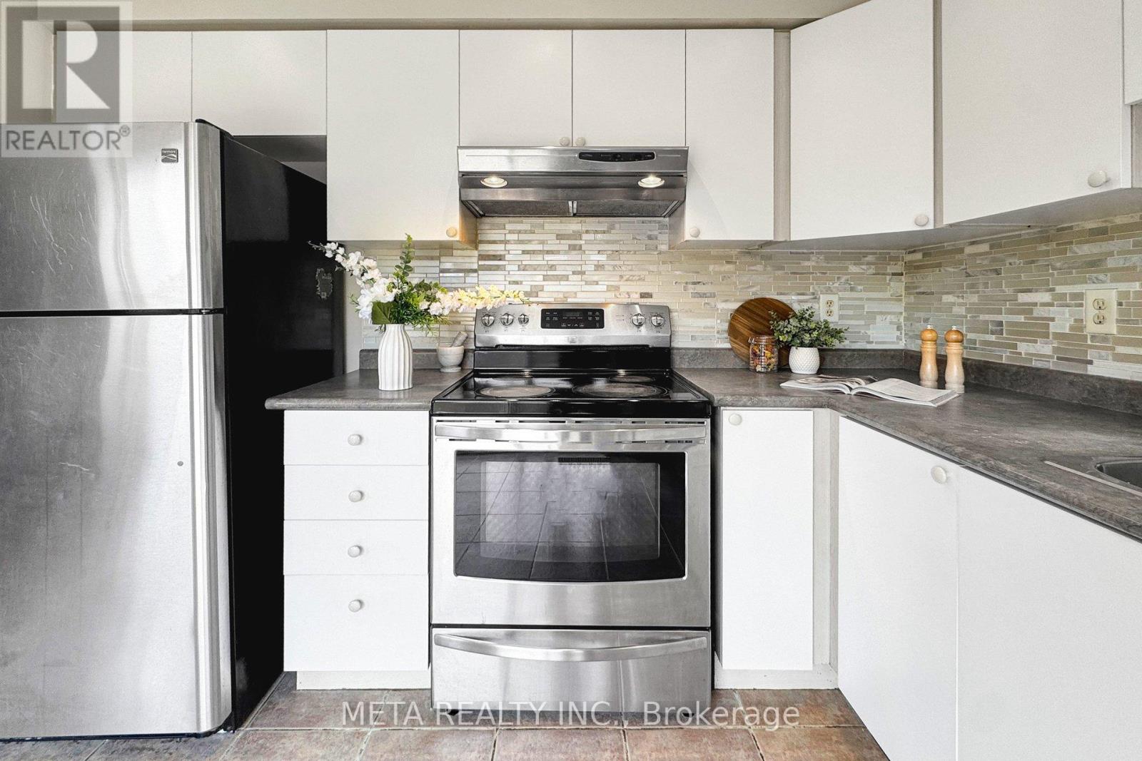 74 Mcsweeney Crescent, Ajax, Ontario  L1T 4G2 - Photo 15 - E13032238