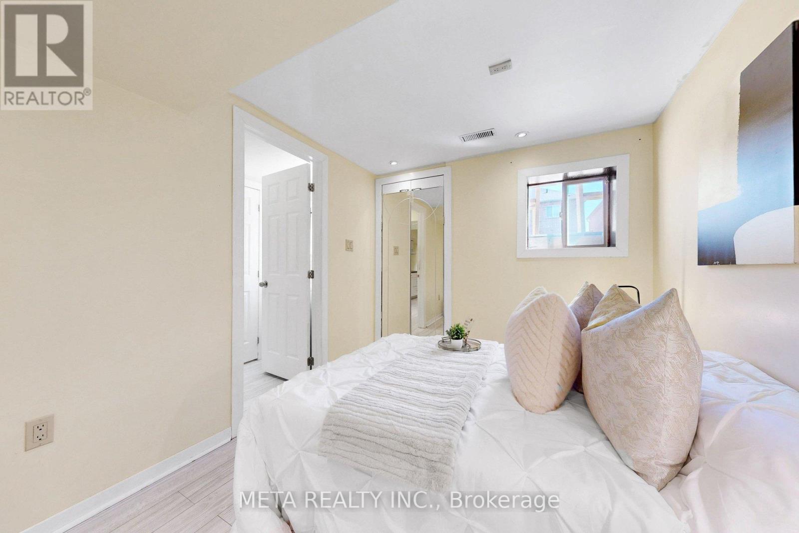 74 Mcsweeney Crescent, Ajax, Ontario  L1T 4G2 - Photo 40 - E13032238