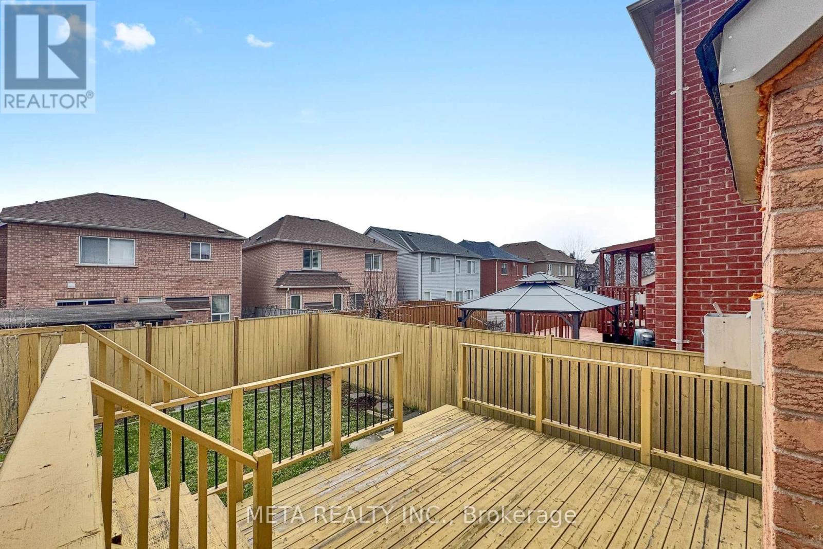 74 Mcsweeney Crescent, Ajax, Ontario  L1T 4G2 - Photo 45 - E13032238