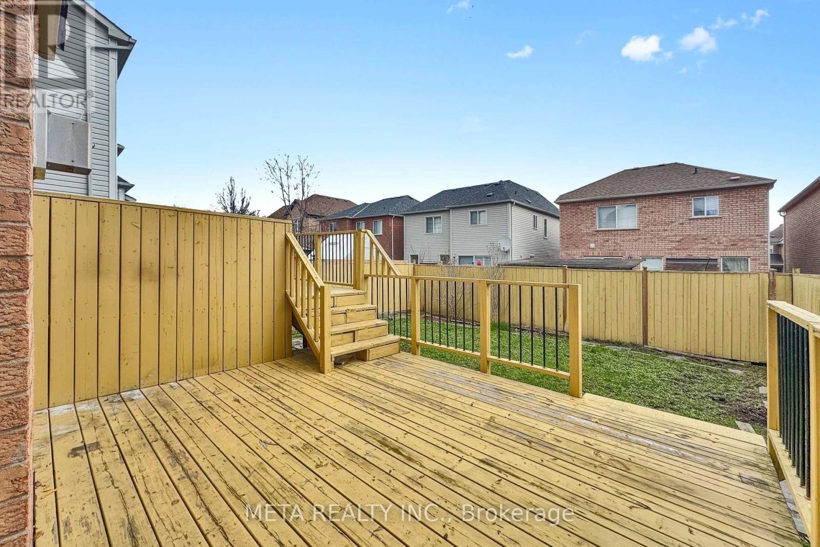 74 Mcsweeney Crescent, Ajax, Ontario  L1T 4G2 - Photo 46 - E13032238