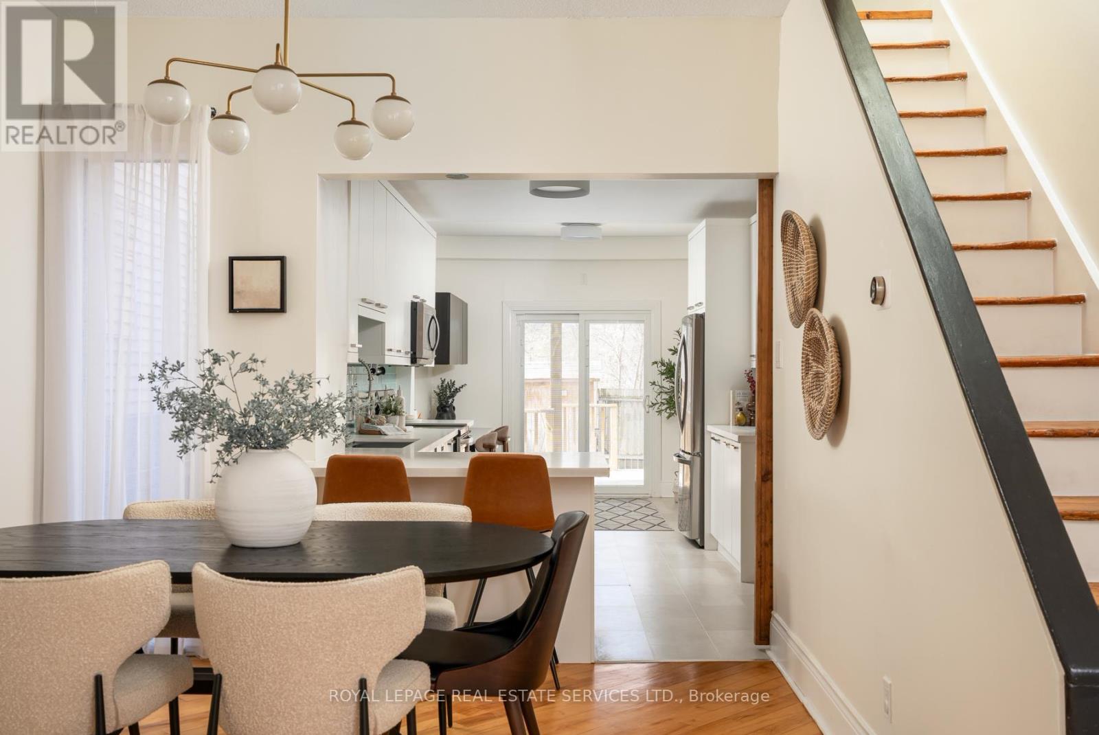 164 Munro Street, Toronto, Ontario  M4M 2B9 - Photo 10 - E13032300