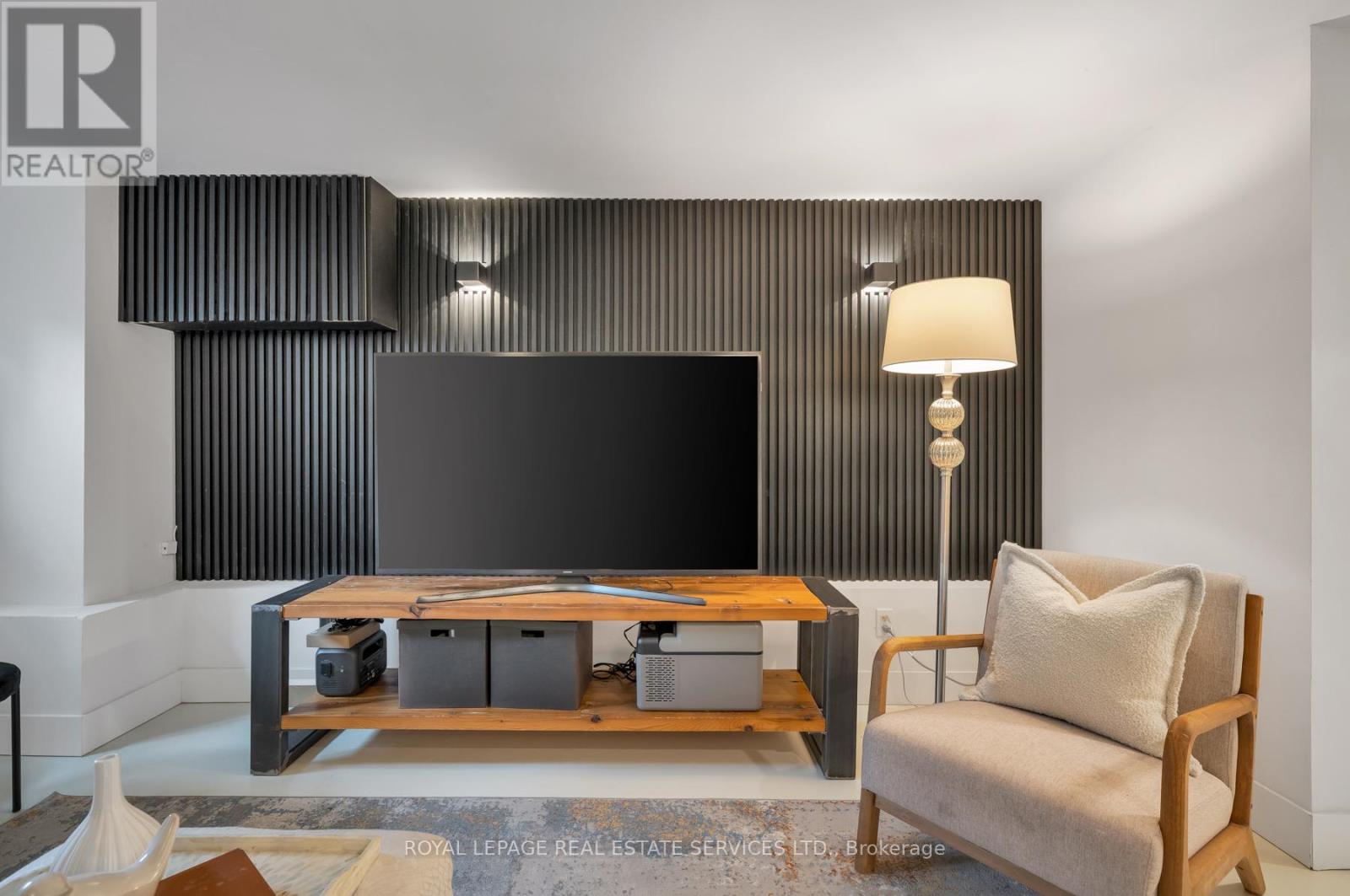 164 Munro Street, Toronto, Ontario  M4M 2B9 - Photo 35 - E13032300