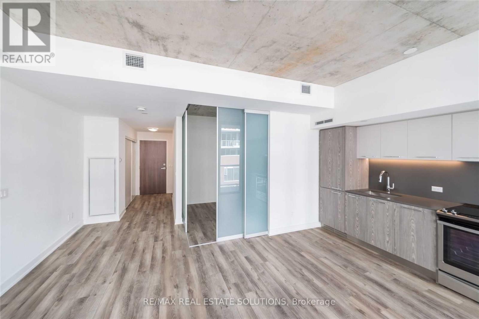 722 - 15 Baseball Place, Toronto, Ontario  M4M 0E6 - Photo 5 - E13032318