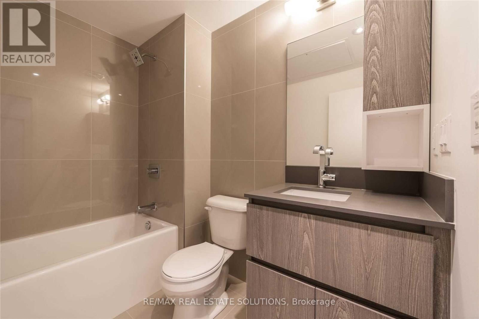 722 - 15 Baseball Place, Toronto, Ontario  M4M 0E6 - Photo 8 - E13032318