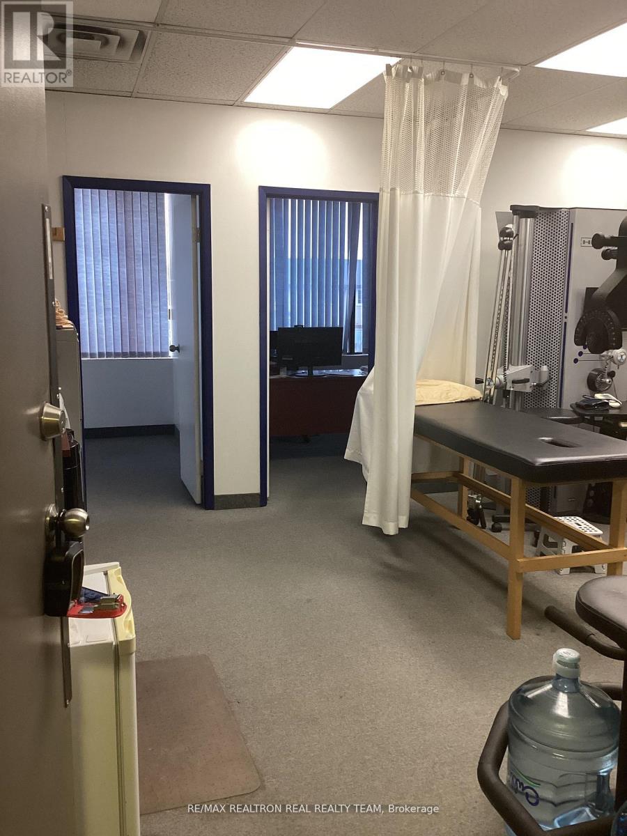 209 - 3300 Mcnicoll Avenue, Toronto, Ontario  M1V 5J6 - Photo 10 - E13032346