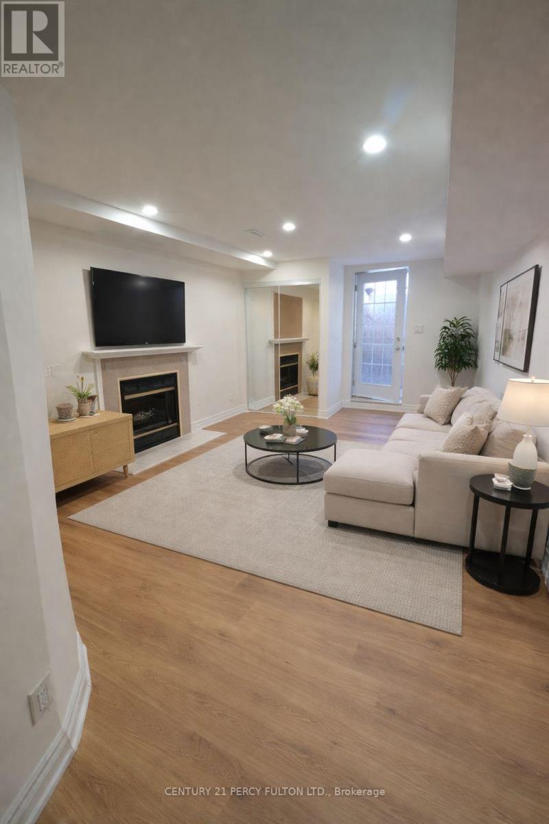 Bsmt - 22 Deverell Street, Whitby, Ontario  L1R 1W4 - Photo 2 - E13032368