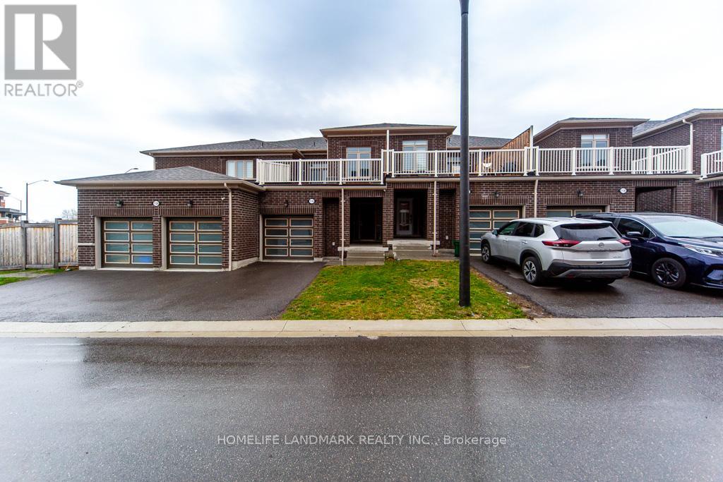 1126 Baltic Lane, Pickering, Ontario  L1X 0G9 - Photo 2 - E13032404