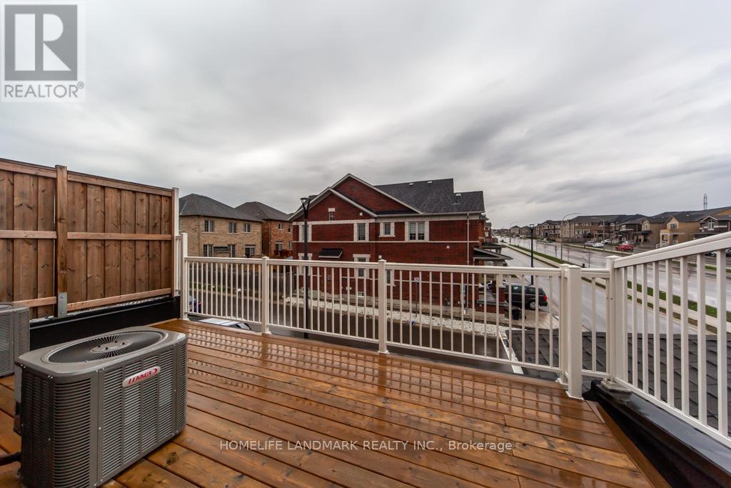 1126 Baltic Lane, Pickering, Ontario  L1X 0G9 - Photo 29 - E13032404