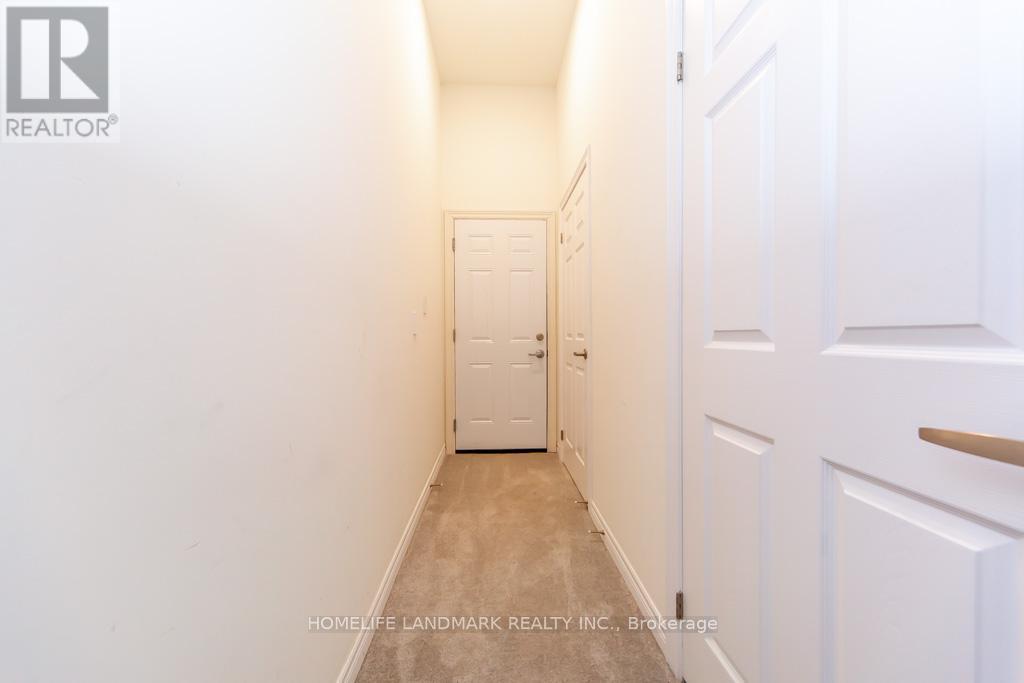 1126 Baltic Lane, Pickering, Ontario  L1X 0G9 - Photo 4 - E13032404