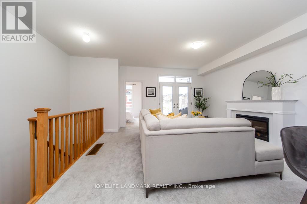 1126 Baltic Lane, Pickering, Ontario  L1X 0G9 - Photo 6 - E13032404