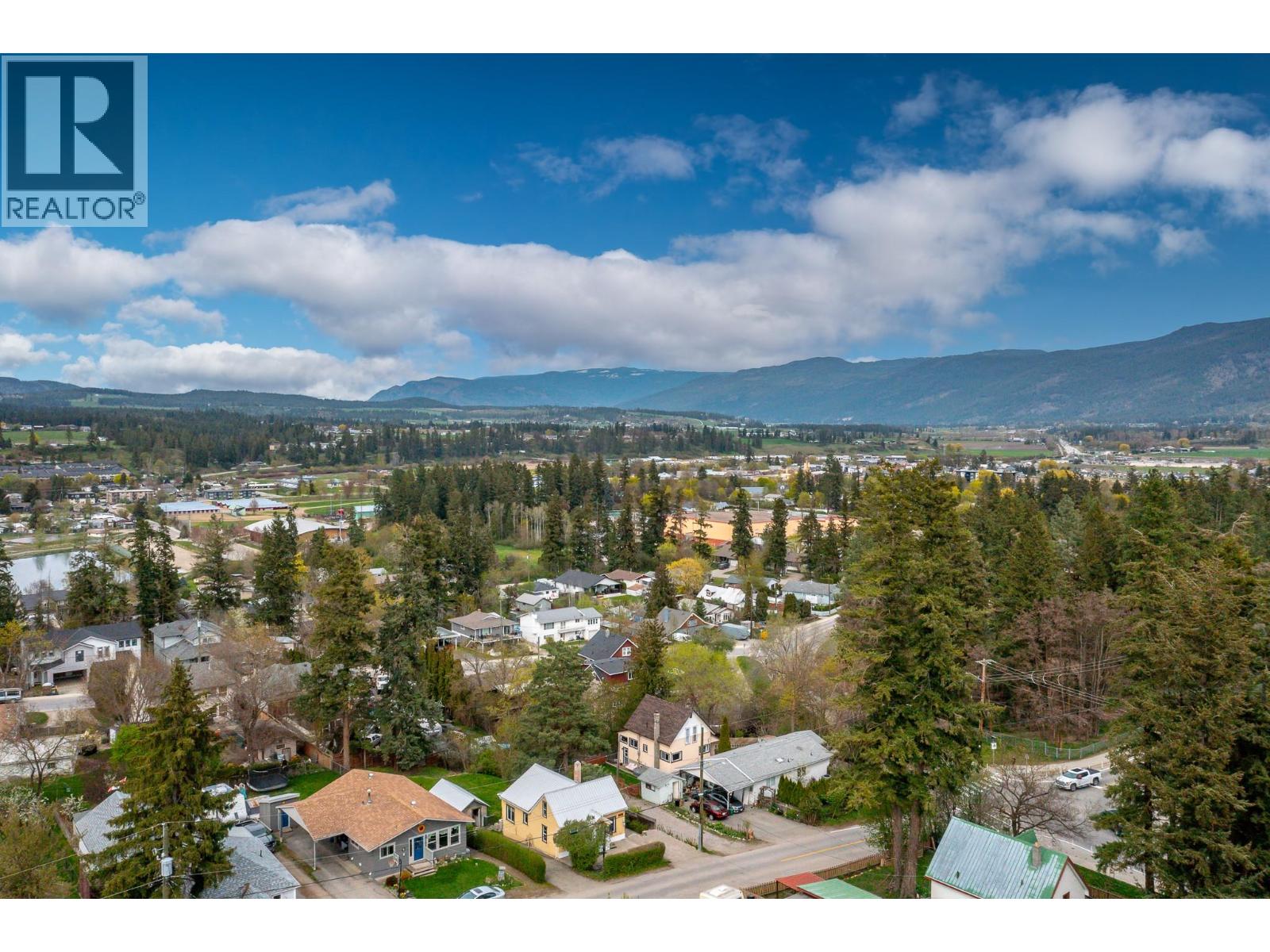 3620 Rosedale Avenue, Armstrong, British Columbia  V0E 1B2 - Photo 42 - 10383920