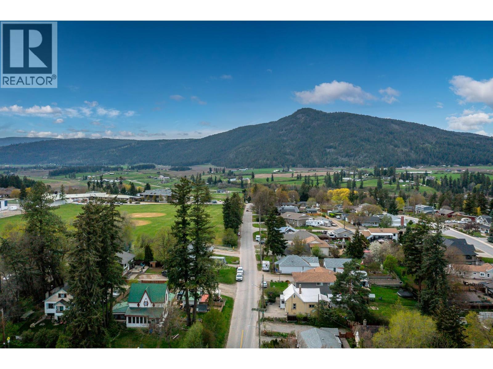 3620 Rosedale Avenue, Armstrong, British Columbia  V0E 1B2 - Photo 44 - 10383920