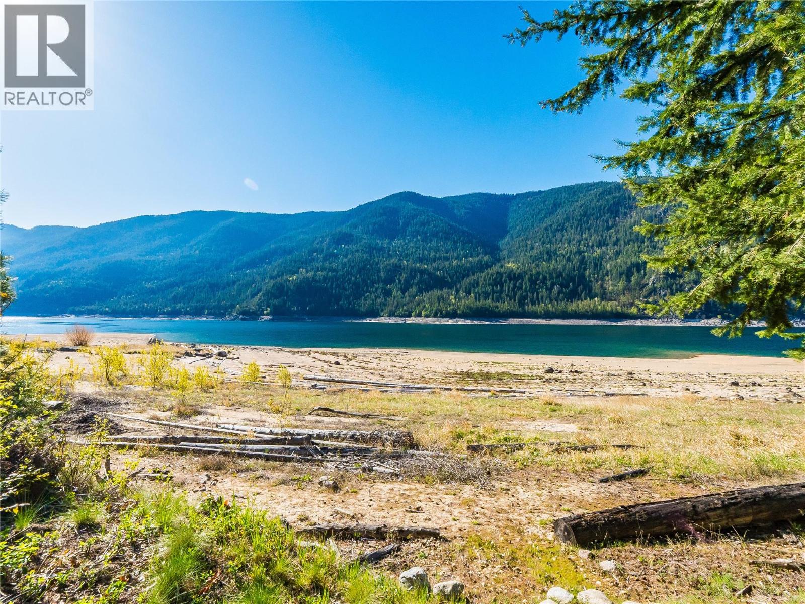 5378 Broadwater Road, Castlegar, British Columbia  V2N 4V8 - Photo 3 - 10383722