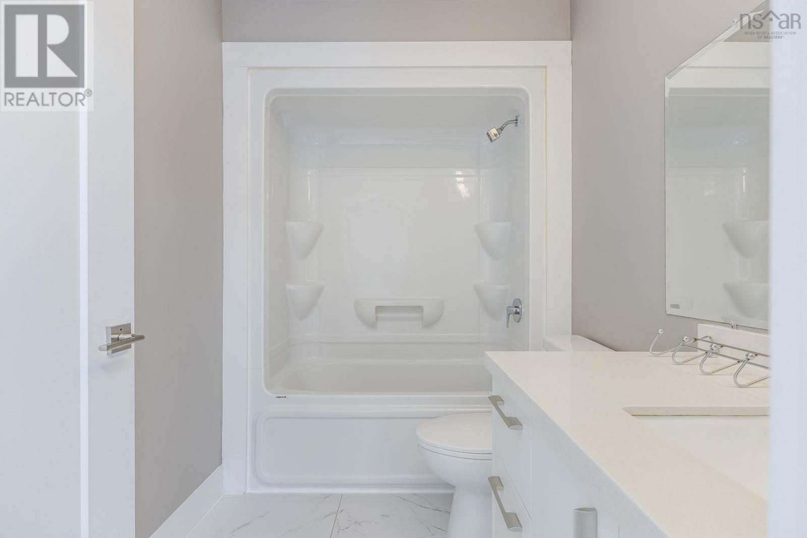 32 Higgins Avenue, Beechville, Nova Scotia  B3T 1A7 - Photo 30 - 202608280