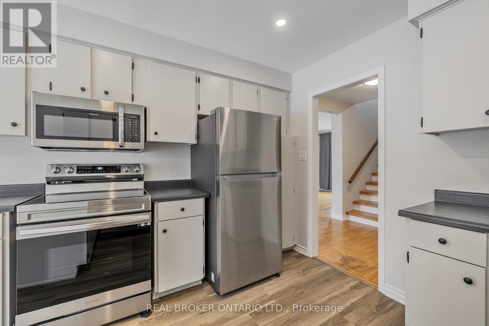 246 East Street, East Gwillimbury, Ontario  L9N 1K8 - Photo 10 - N13032176