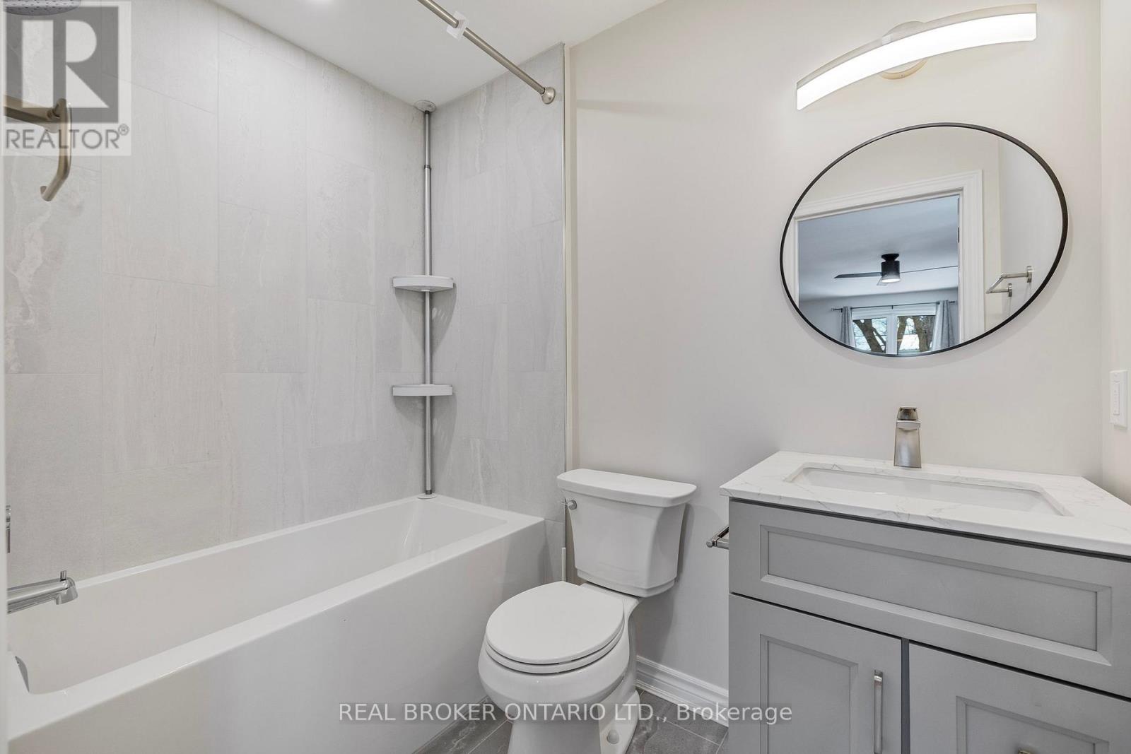 246 East Street, East Gwillimbury, Ontario  L9N 1K8 - Photo 21 - N13032176