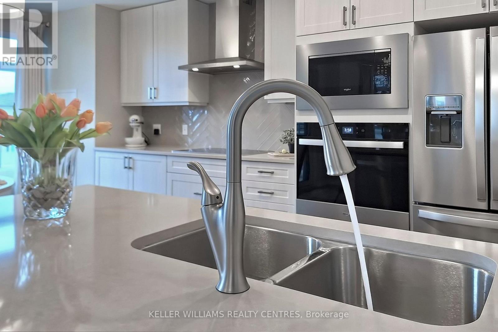 313 - 460 William Graham Drive, Aurora, Ontario  L4G 1X9 - Photo 14 - N13032286