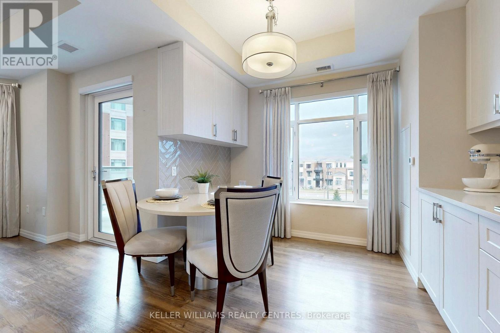 313 - 460 William Graham Drive, Aurora, Ontario  L4G 1X9 - Photo 15 - N13032286