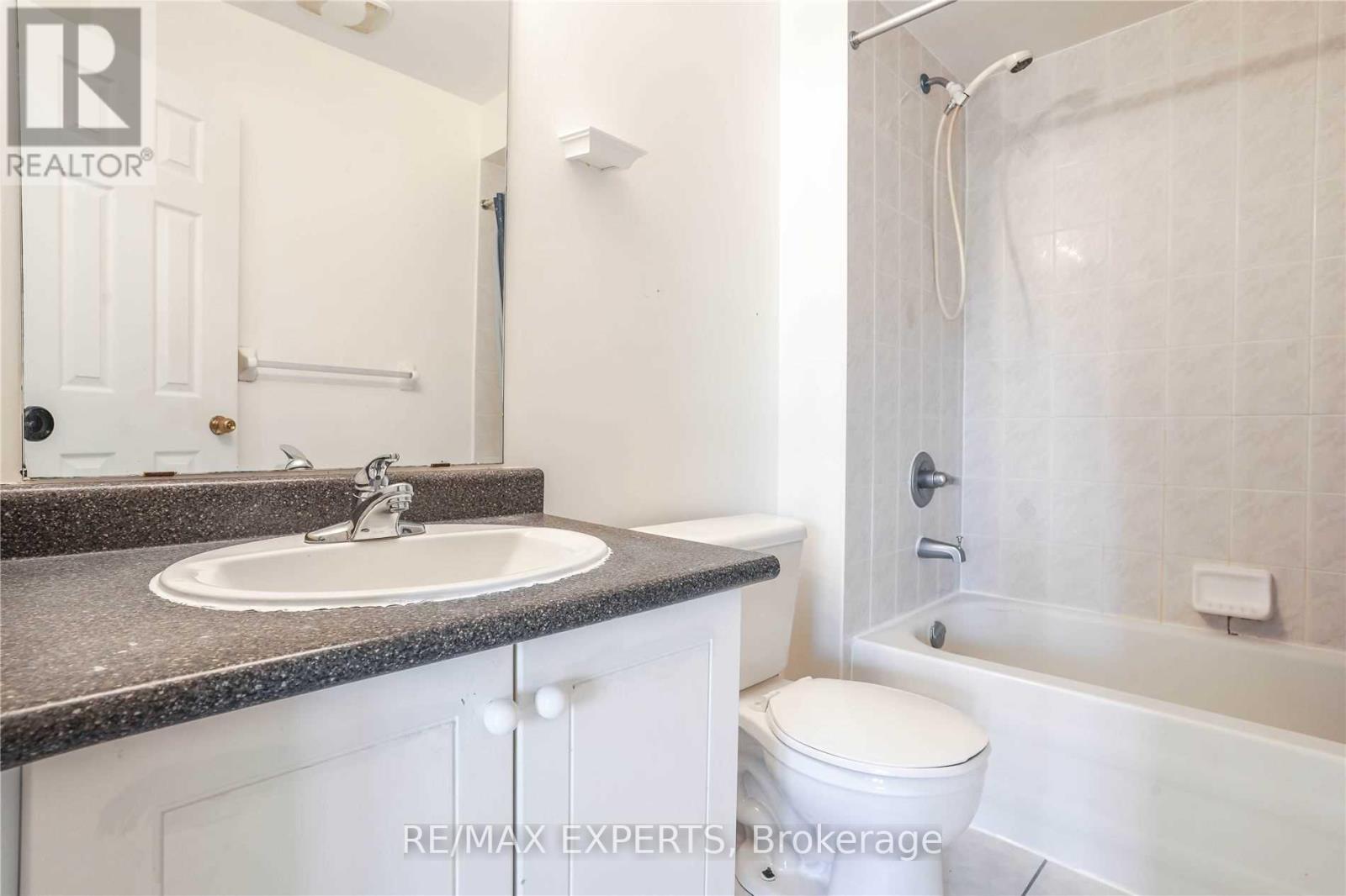 33 Saltspring Drive, Markham (Greensborough), Ontario  L6E 2H1 - Photo 19 - N13032358