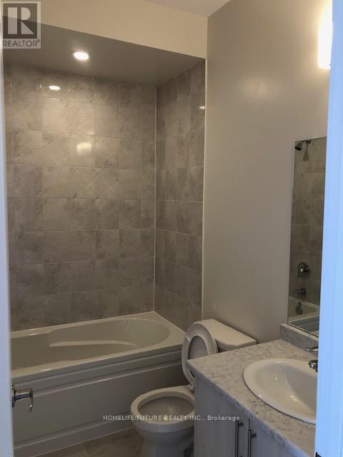 21 Mikayla Lane, Markham, Ontario  L6B 1R1 - Photo 8 - N13032384