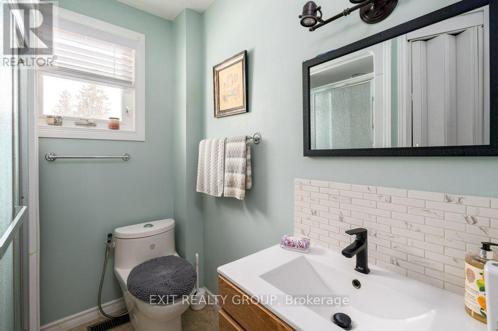 96 Elgin Street, Centre Hastings, Ontario  K0K 2K0 - Photo 19 - X12903580