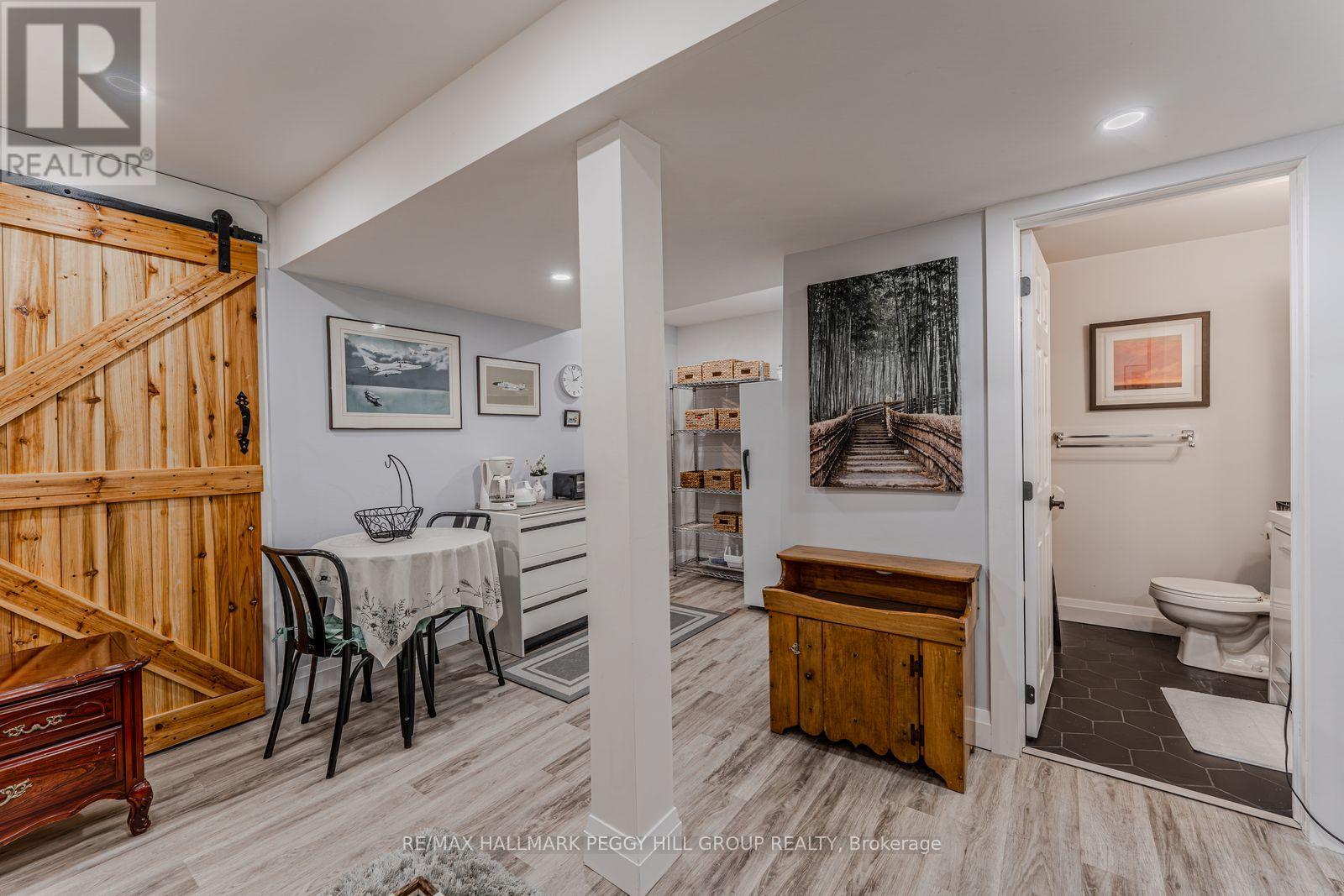 132 Benson Drive, Barrie (Northwest), Ontario  L4N 7Y3 - Photo 9 - S13032282