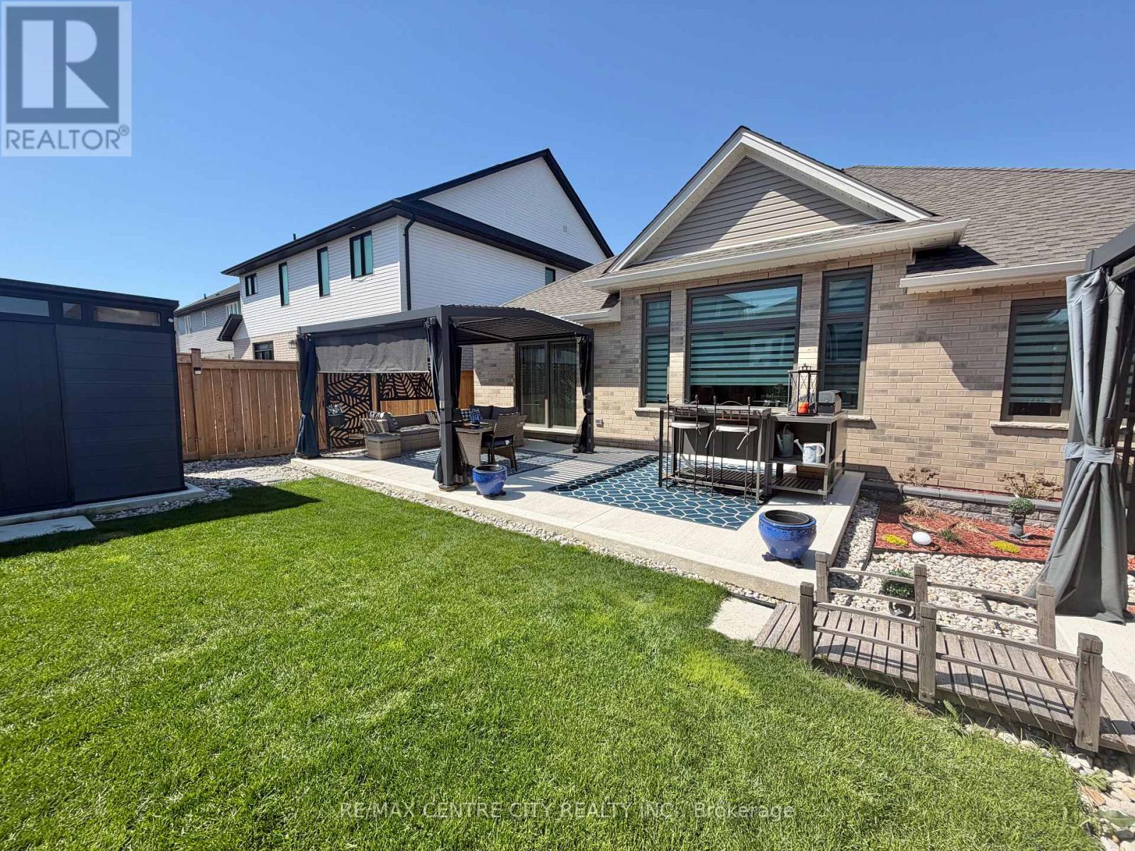 46 Snowy Owl Trail, Central Elgin, Ontario  N5R 0M6 - Photo 9 - X12827918