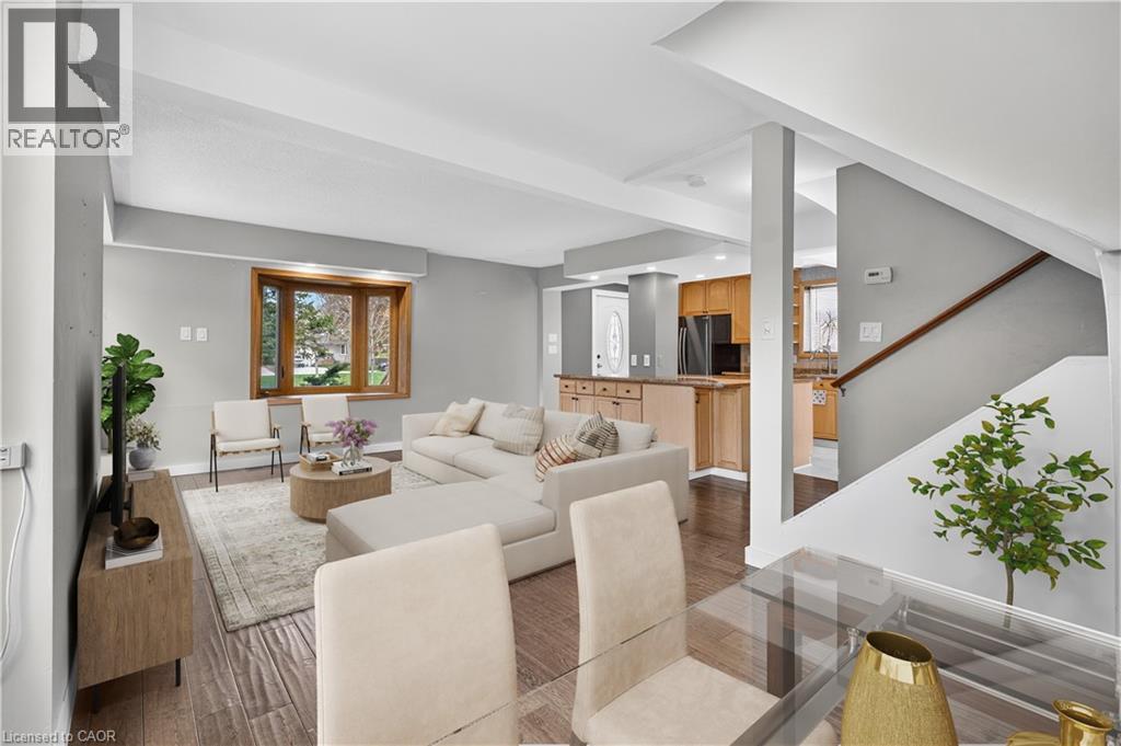 1367 St Marys Crescent, Burlington, Ontario  L7P 1S1 - Photo 12 - 40823174