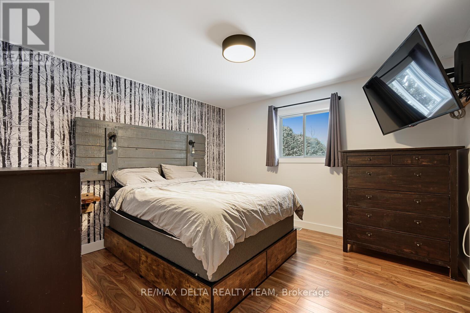 9 Peryl Road, Front Of Yonge, Ontario  K0E 1R0 - Photo 14 - X12660914