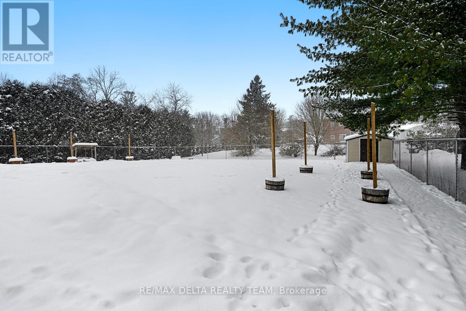 9 Peryl Road, Front Of Yonge, Ontario  K0E 1R0 - Photo 22 - X12660914