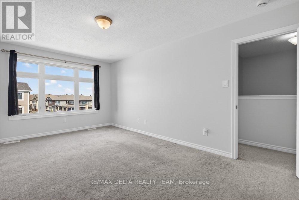 94 Feathertop Lane, Ottawa, Ontario  K2S 1E7 - Photo 34 - X12911170