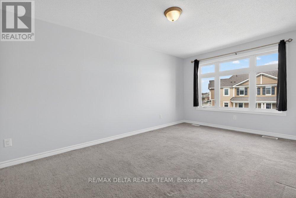94 Feathertop Lane, Ottawa, Ontario  K2S 1E7 - Photo 37 - X12911170