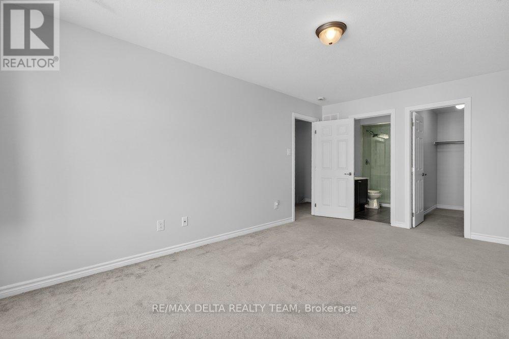 94 Feathertop Lane, Ottawa, Ontario  K2S 1E7 - Photo 28 - X12911170
