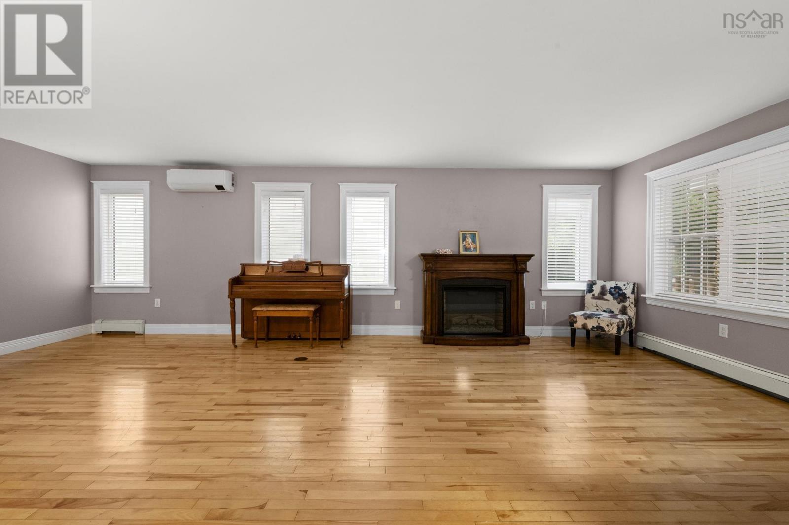 83 Red Fern Terrace, Halifax, Nova Scotia  B3S 1K9 - Photo 5 - 202601295