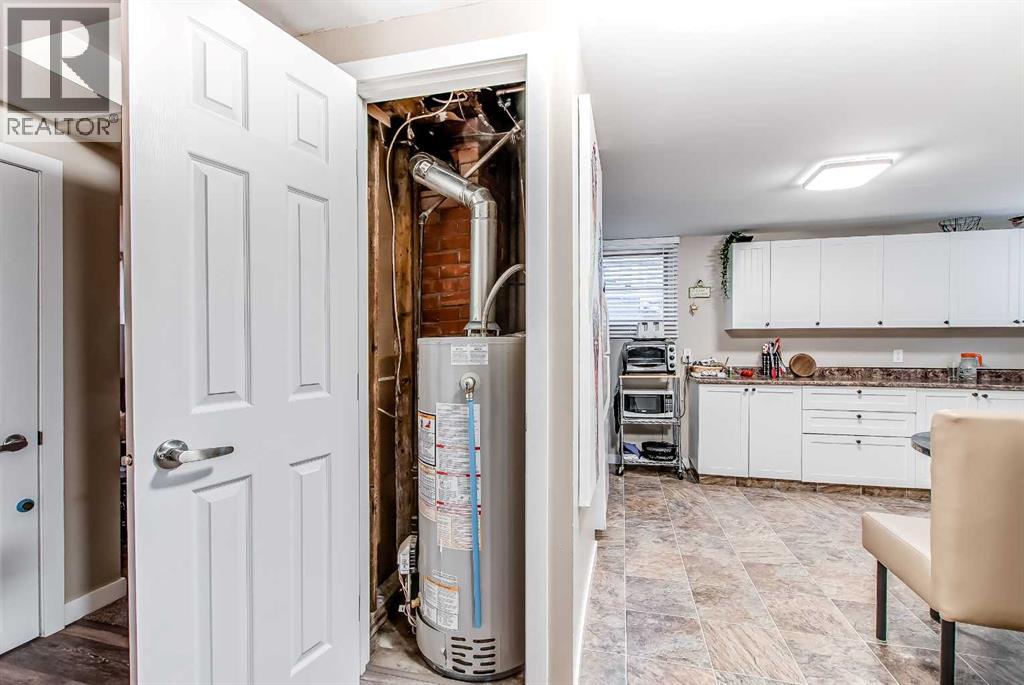 1061 Queen Street Se, Medicine Hat, Alberta  T1A 1B1 - Photo 35 - A2300816