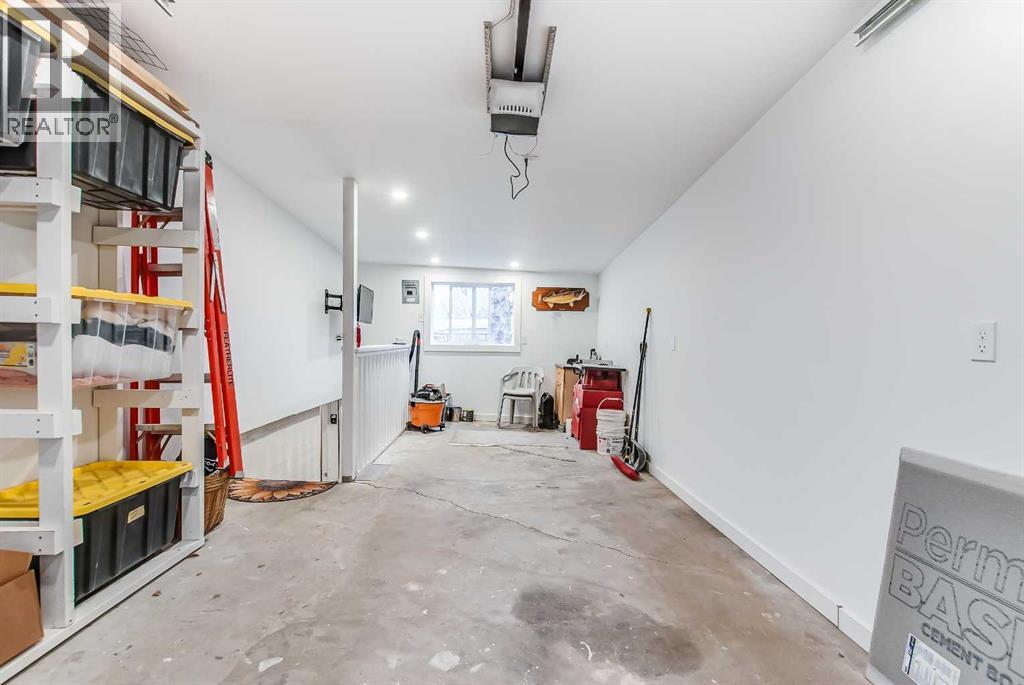 1061 Queen Street Se, Medicine Hat, Alberta  T1A 1B1 - Photo 36 - A2300816