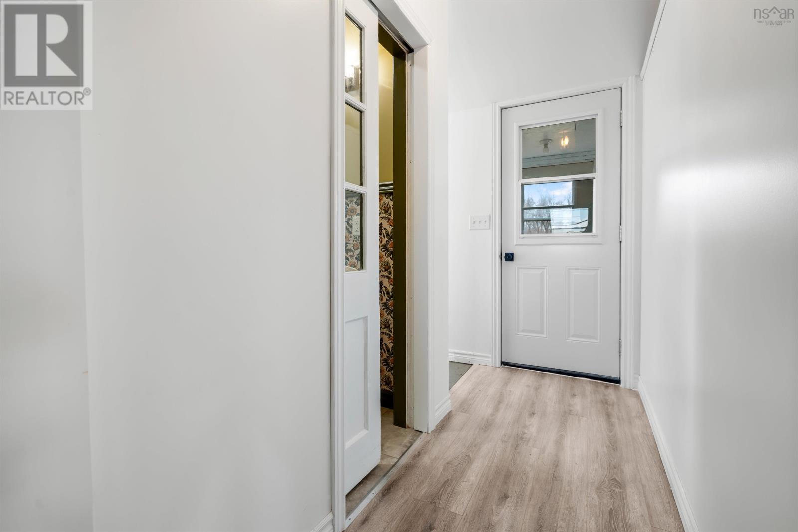 2482 Athol Road, Springhill, Nova Scotia  B0M 1X0 - Photo 11 - 202608281