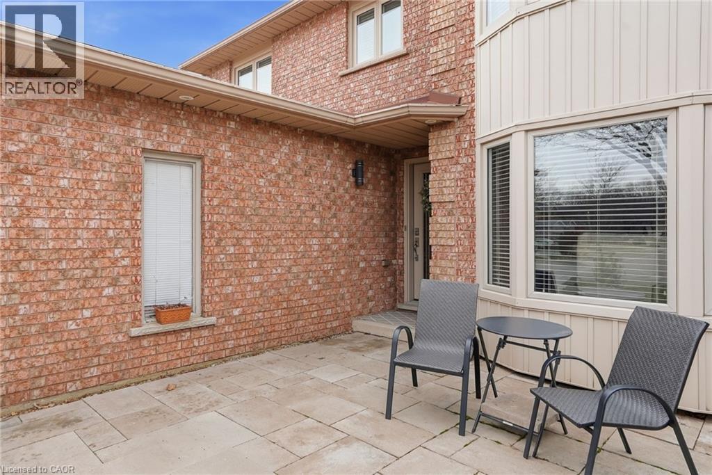 31 Republic Avenue, Hamilton, Ontario  L9B 2G6 - Photo 34 - 40812669