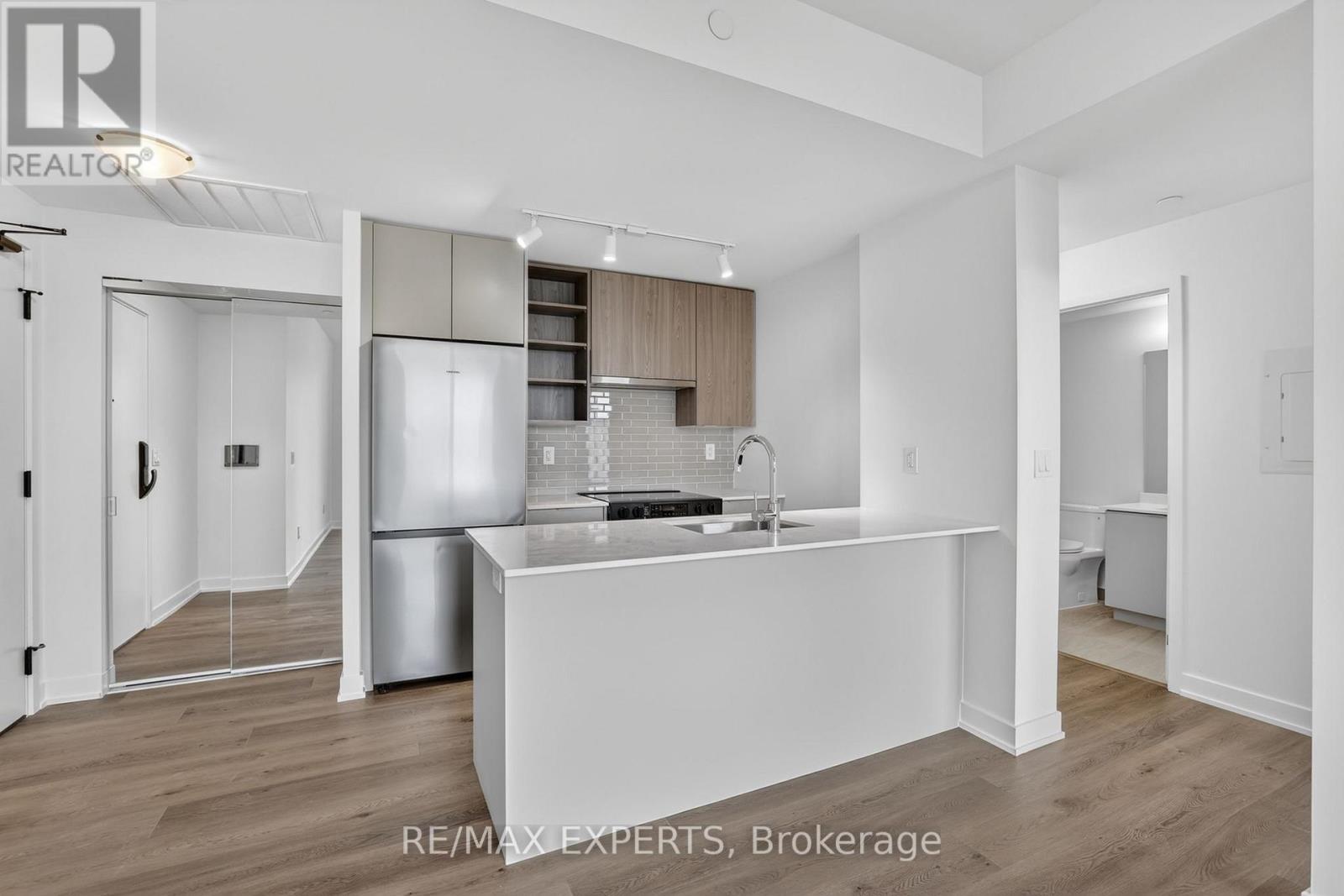 601 - 2075 Lakeshore Road, Burlington, Ontario  L7R 1E2 - Photo 12 - W13032192