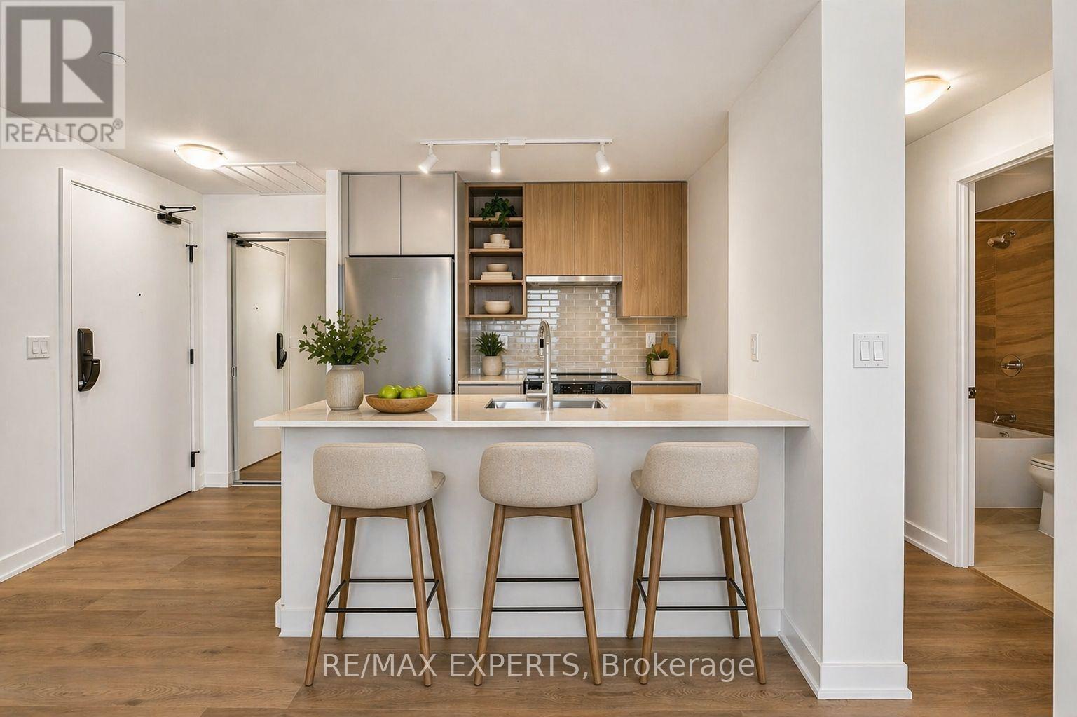 601 - 2075 Lakeshore Road, Burlington, Ontario  L7R 1E2 - Photo 14 - W13032192