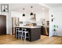 1004 - 135 MARLEE AVENUE, Toronto, Ontario