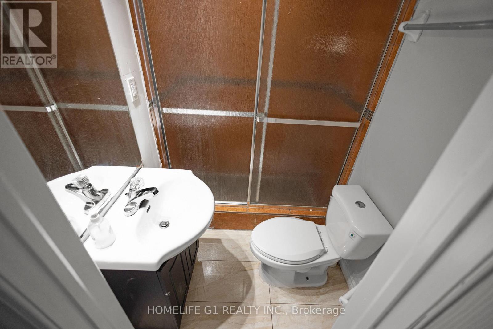 35 Harpreet Circle, Toronto (West Humber-Clairville), Ontario  M9W 0E1 - Photo 39 - W13032224