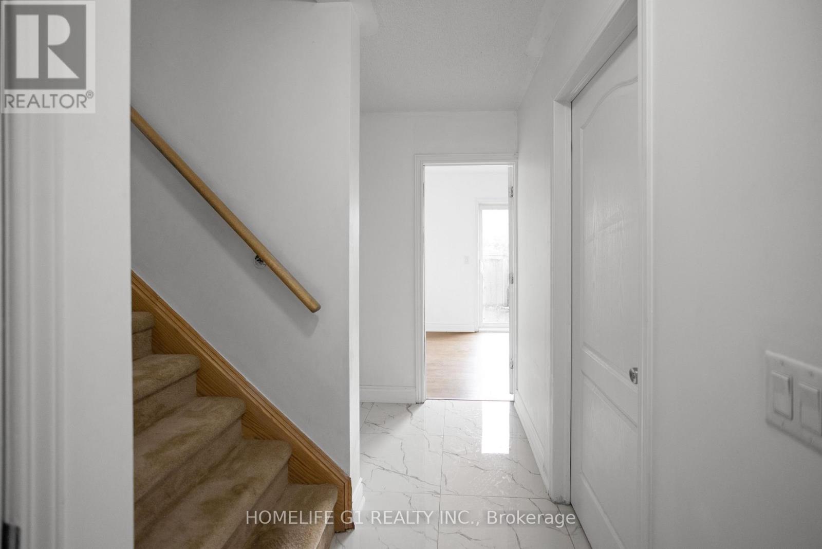 35 Harpreet Circle, Toronto (West Humber-Clairville), Ontario  M9W 0E1 - Photo 43 - W13032224