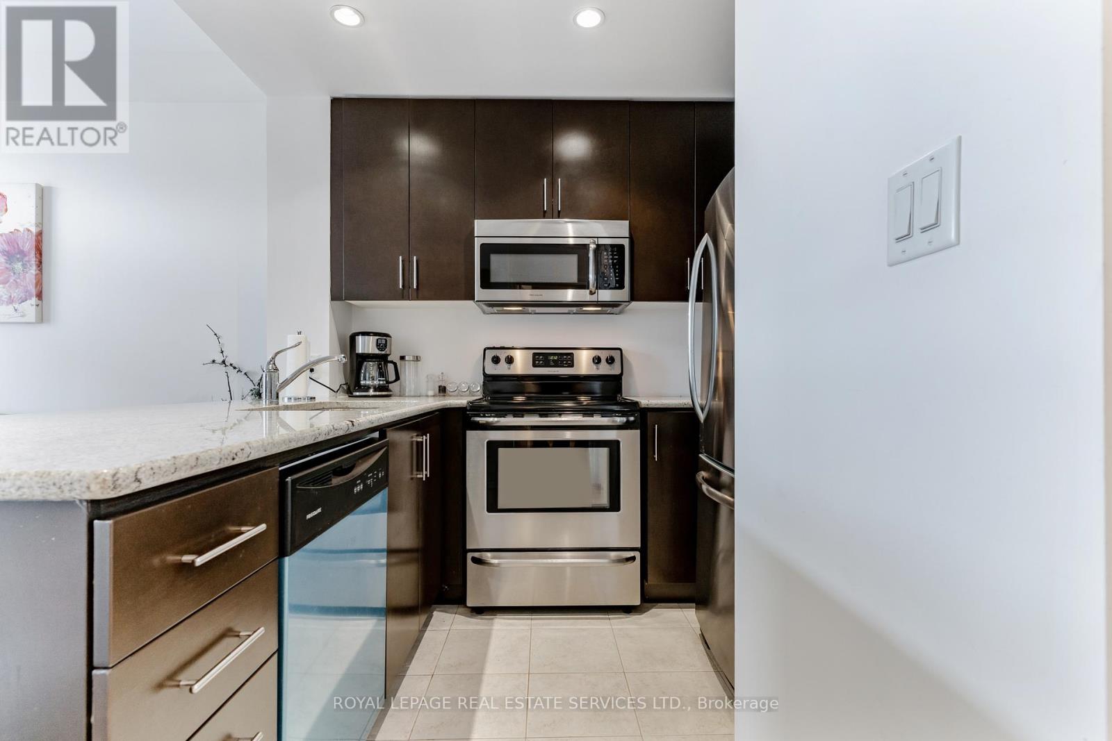 404 - 5327 Upper Middle Road, Burlington, Ontario  L7L 0E9 - Photo 6 - W13032242